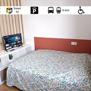Cosy Studio + Parking Gratuit , Marseille France